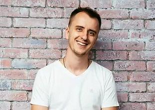 Илья Пономарев