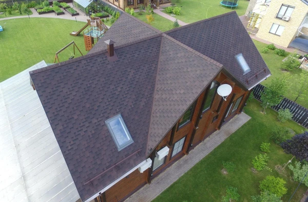 rocky спелый каштан